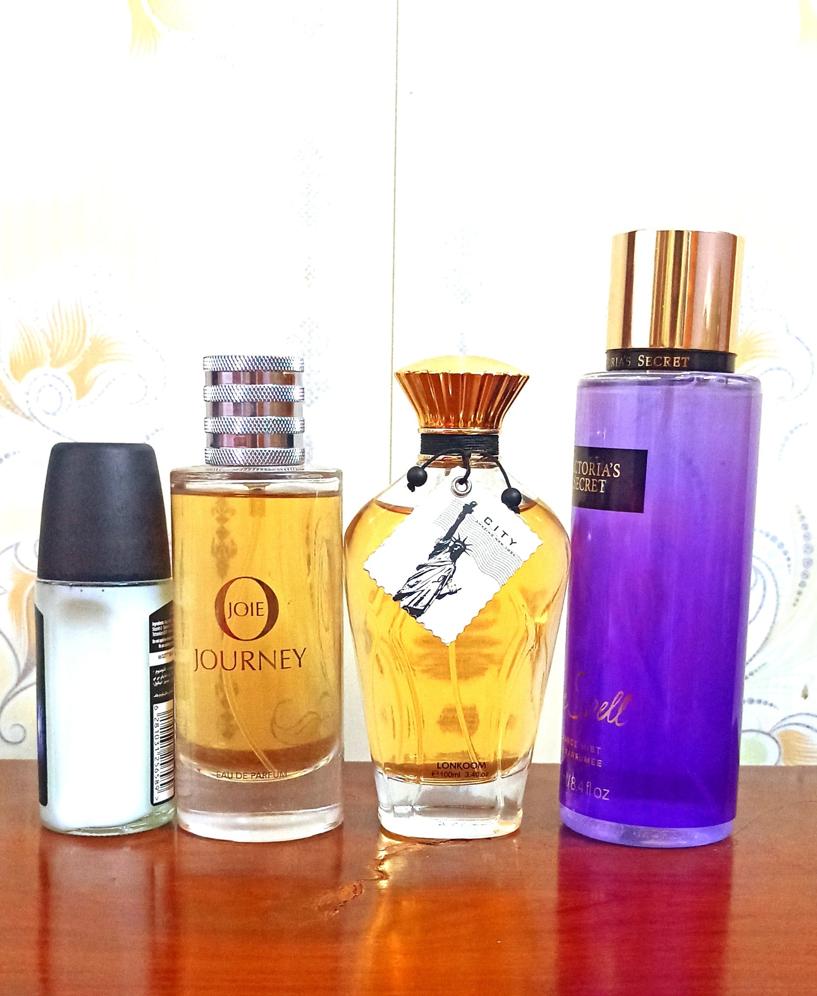 4 different fragrances .2 perfumes 1 body mist 1 deodorant