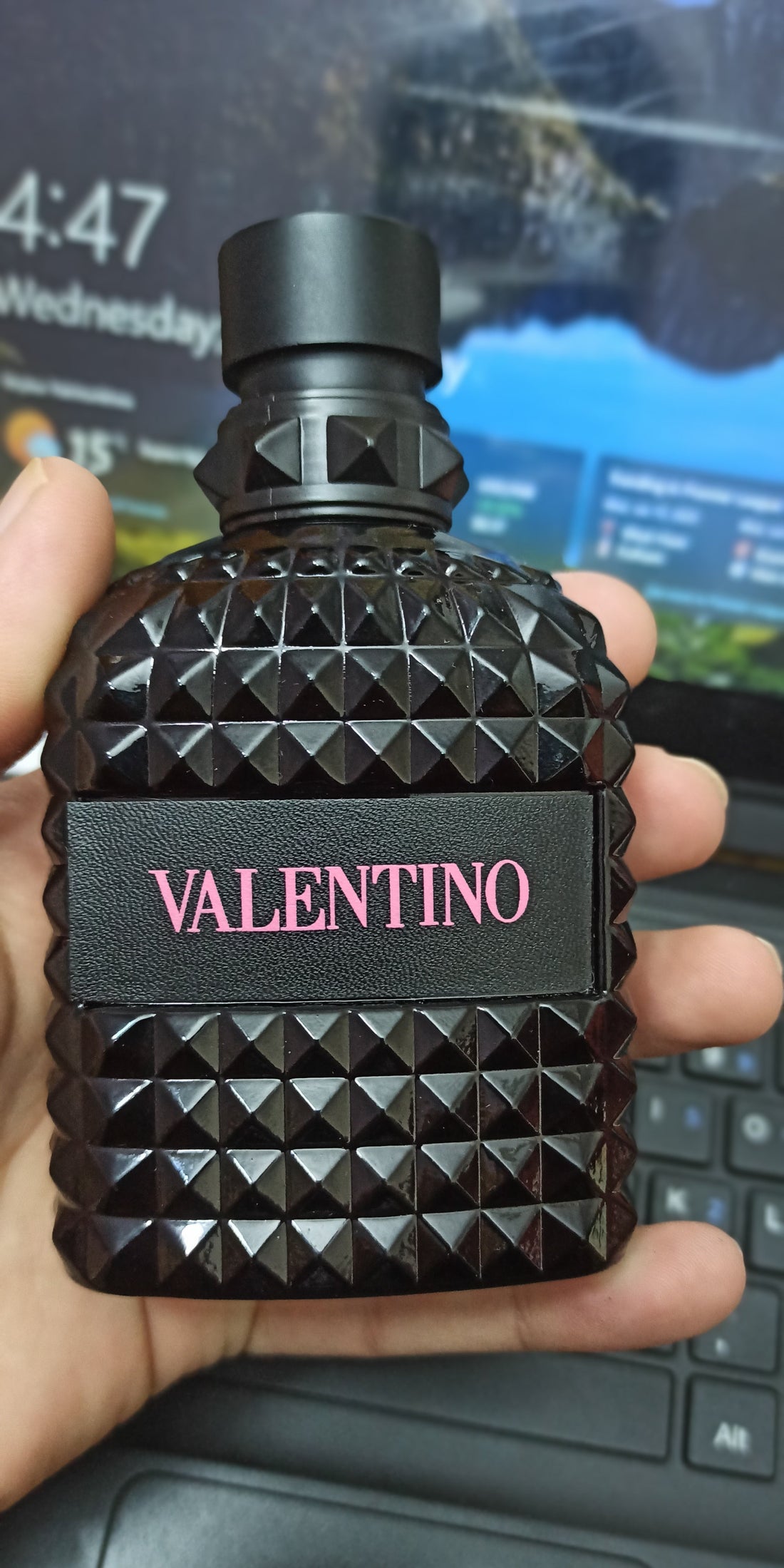 Valentino Big Offer On Laat perfume 100% original - free delivery