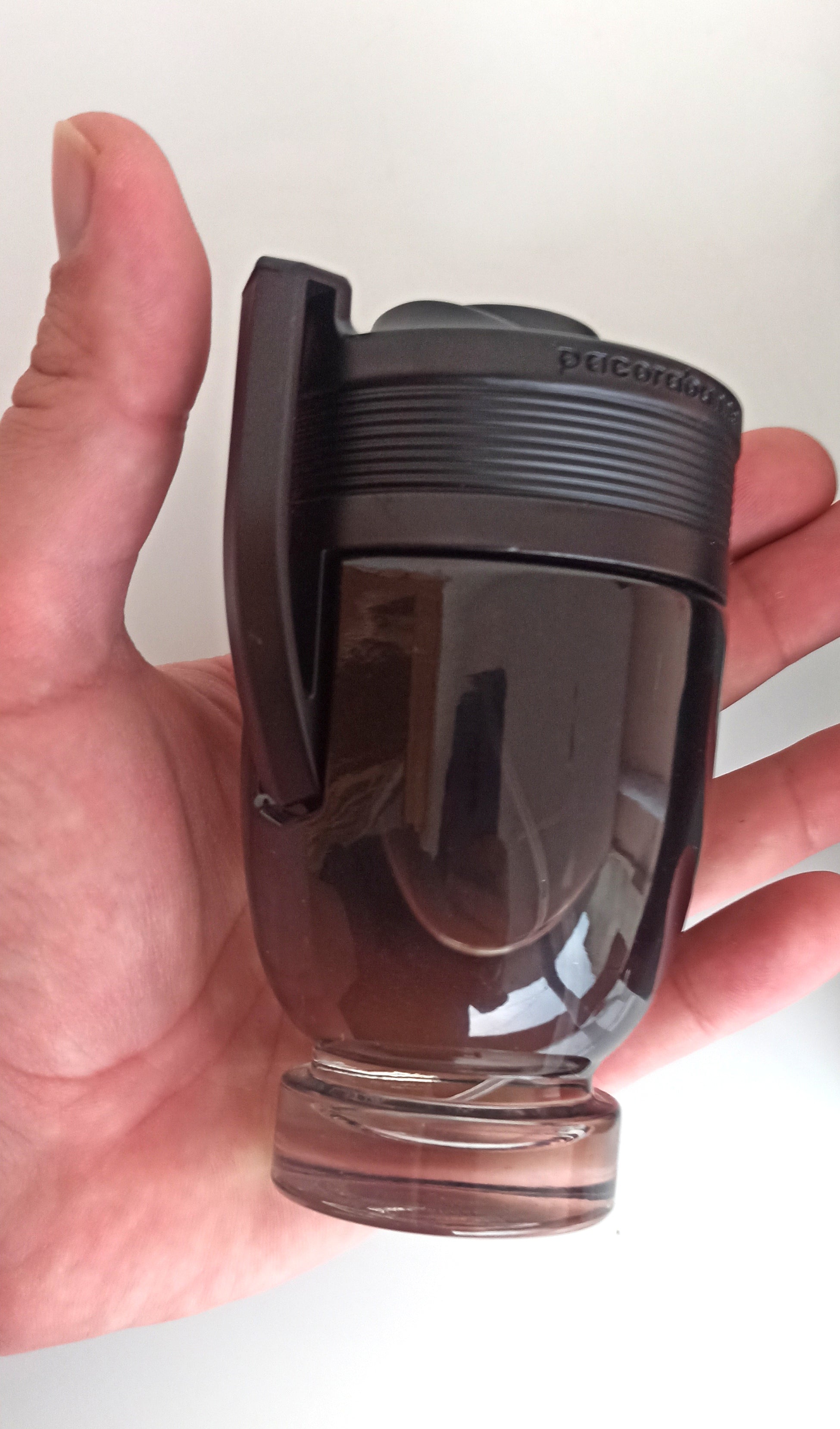 DEAL OF 2 PERFUMES INTERNATIONALY RECOGNIZE PERFUMES